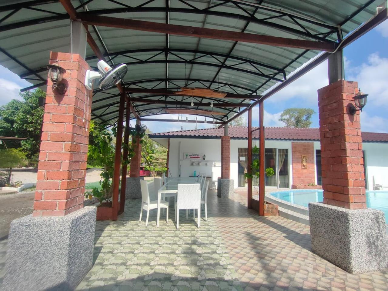 The Serai Cottage Downtown Hotel Kuala Terengganu Exterior photo